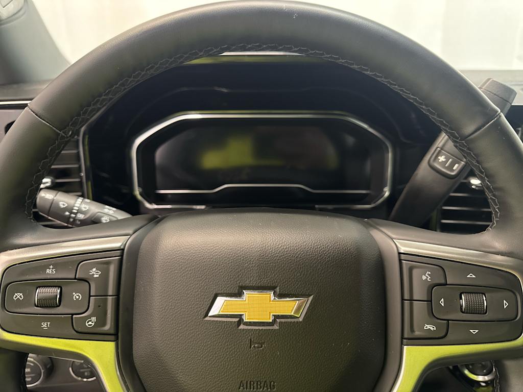 Thumbnail: 2025 Chevrolet Silverado 2500 - 18