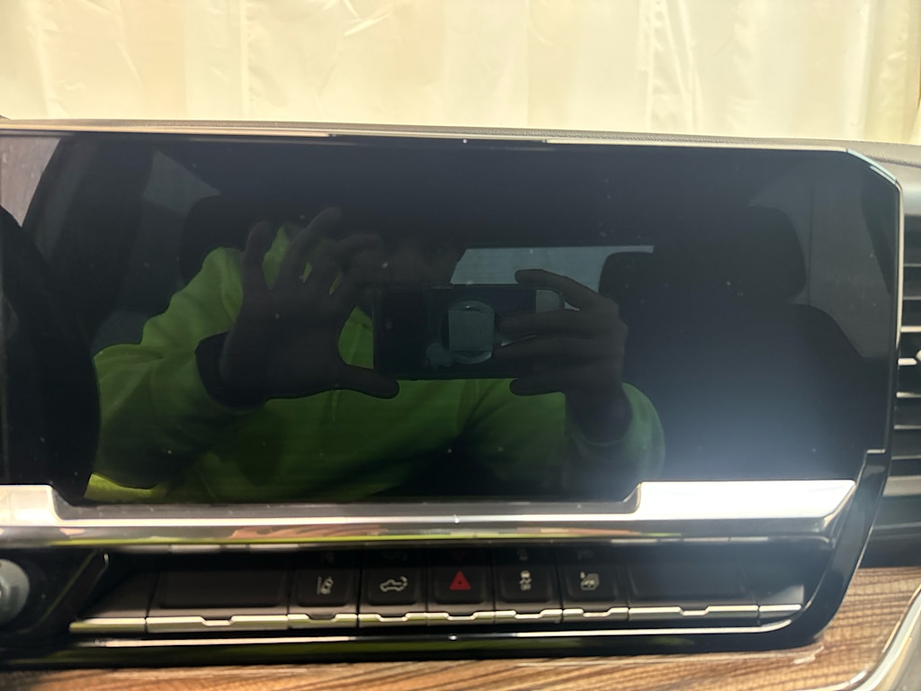 Thumbnail: 2025 Chevrolet Silverado 2500 - 20