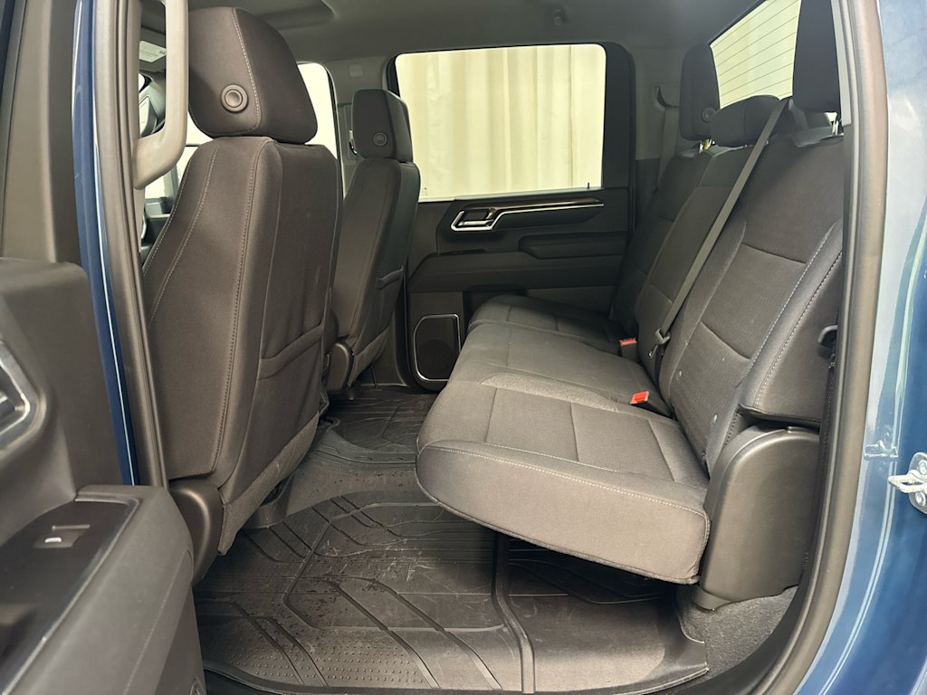 Thumbnail: 2025 Chevrolet Silverado 2500 - 8