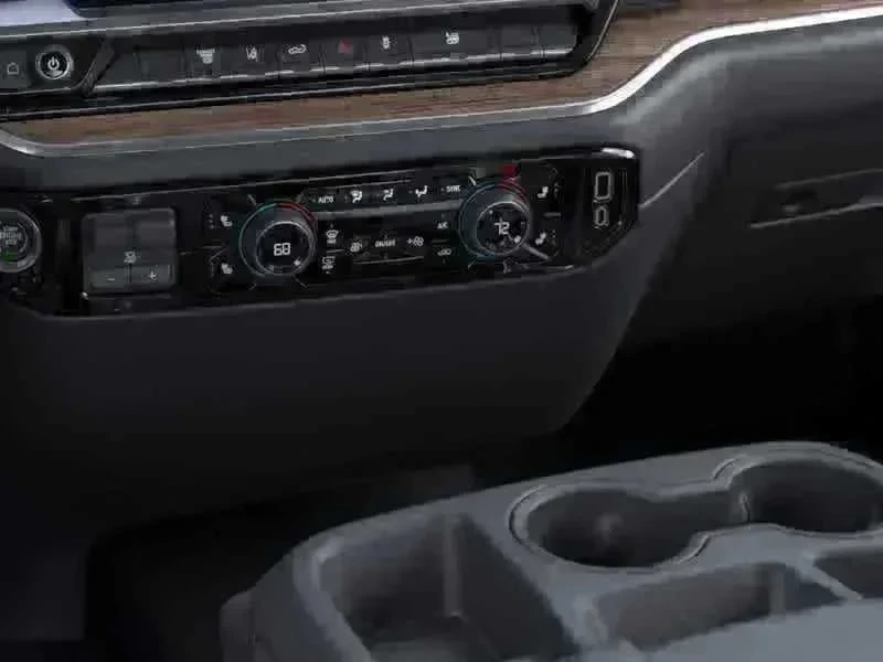 Thumbnail: 2026 Chevrolet Silverado 2500 - 10