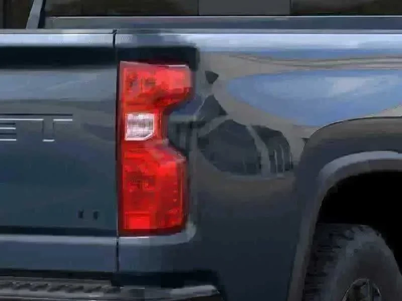 Thumbnail: 2026 Chevrolet Silverado 3500 - 9