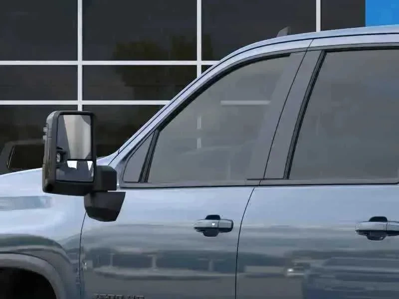 Thumbnail: 2026 Chevrolet Silverado 3500 - 14