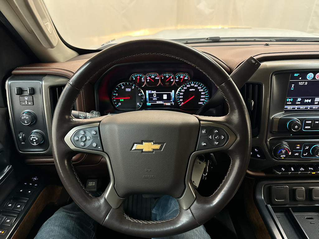 2019 Chevrolet Silverado 3500 High Country 2