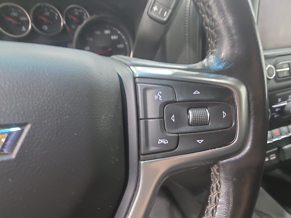 Thumbnail: 2023 Chevrolet Silverado 2500 - 21