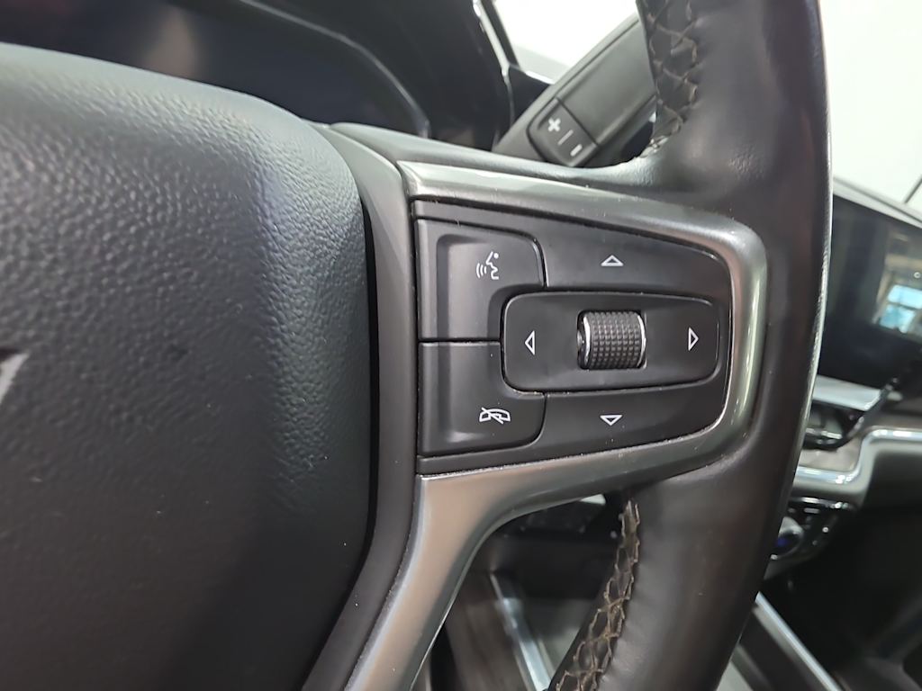 Thumbnail: 2024 Chevrolet Silverado 3500 - 21