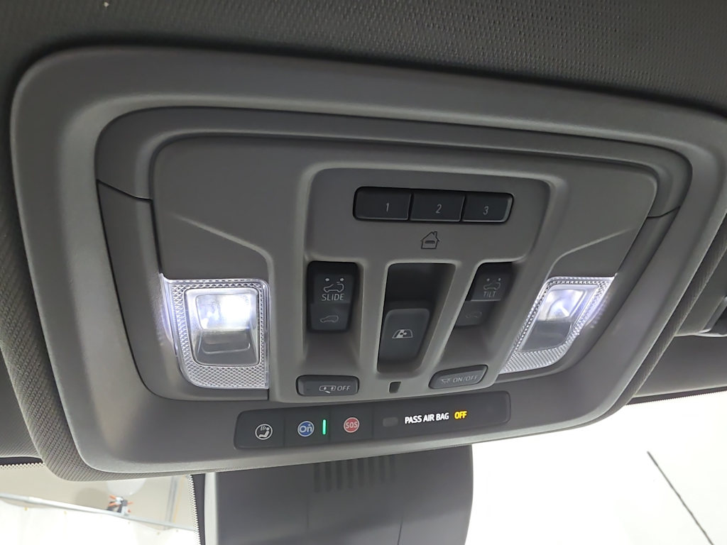 Thumbnail: 2024 Chevrolet Silverado 3500 - 23