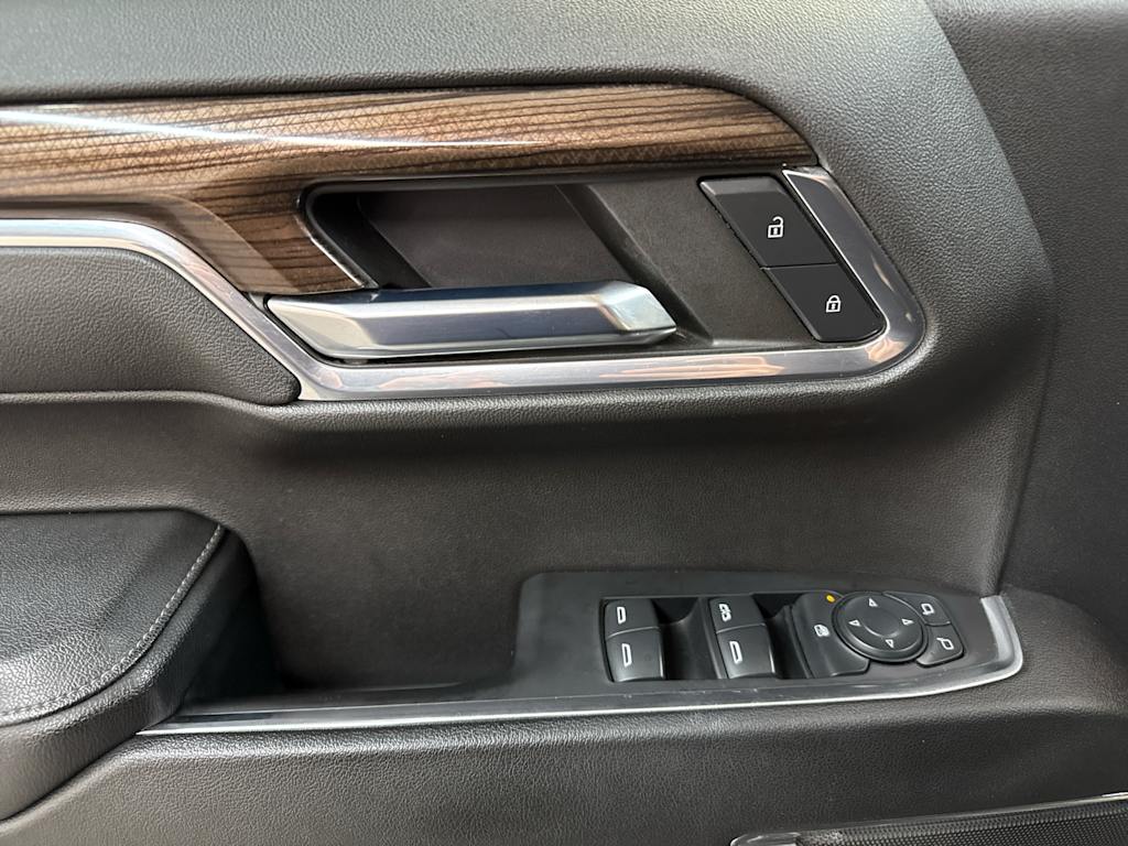 Thumbnail: 2023 Chevrolet Silverado 1500 - 16