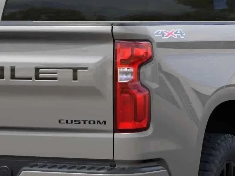 Thumbnail: 2026 Chevrolet Silverado 1500 - 16