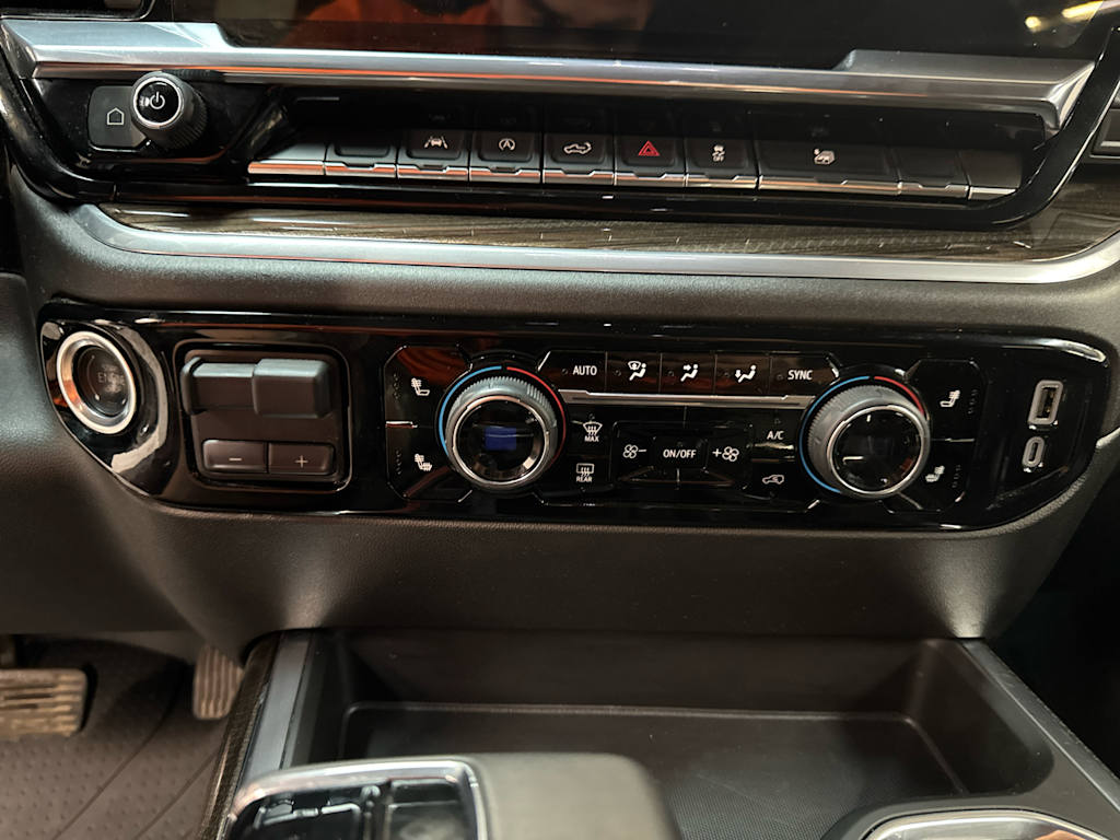 Thumbnail: 2024 Chevrolet Silverado 1500 - 21