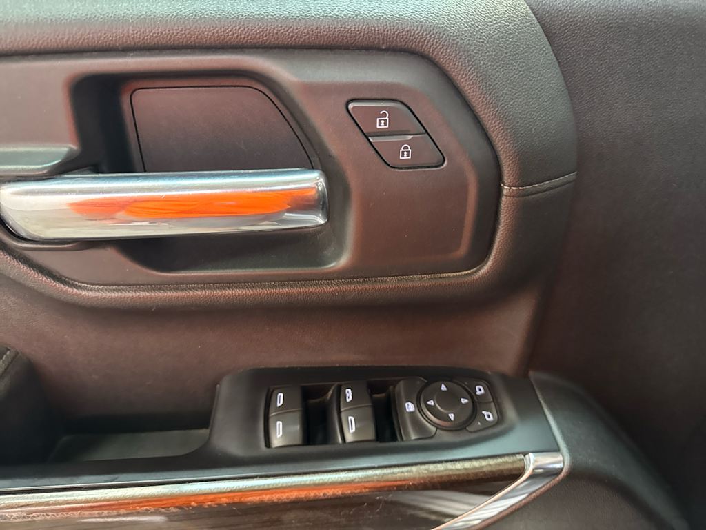 Thumbnail: 2019 Chevrolet Silverado 1500 - 14