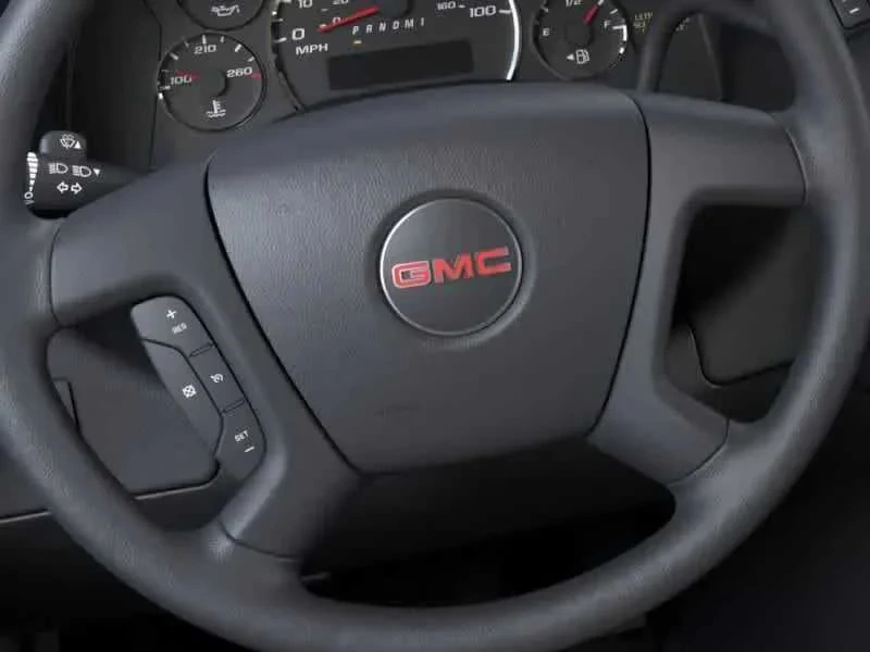 2025 GMC Savana Passenger LT - Photo 24