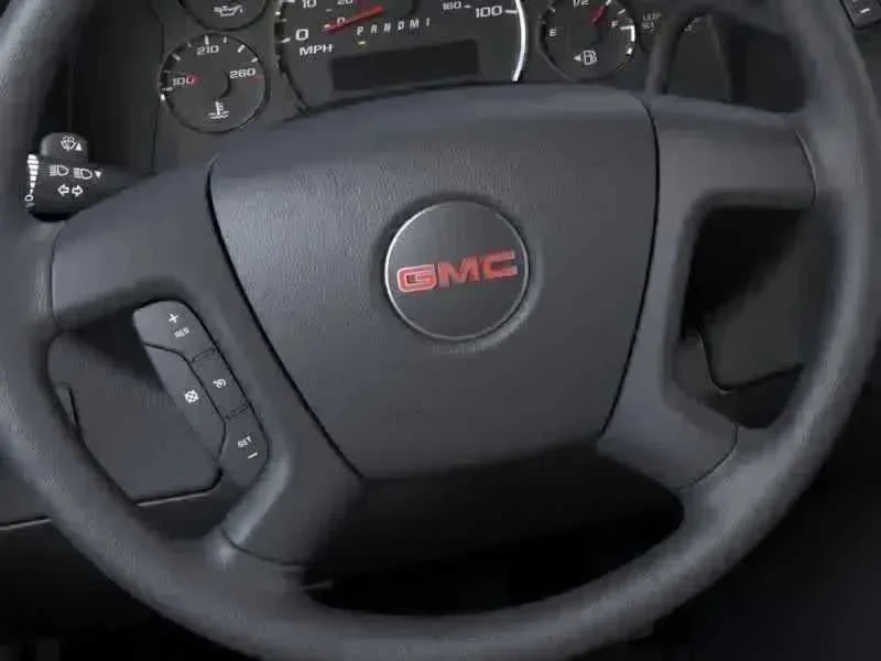 2025 GMC Savana Passenger LT - Photo 13