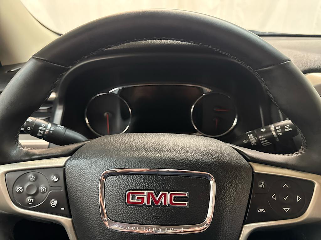 Thumbnail: 2023 GMC Acadia - 19