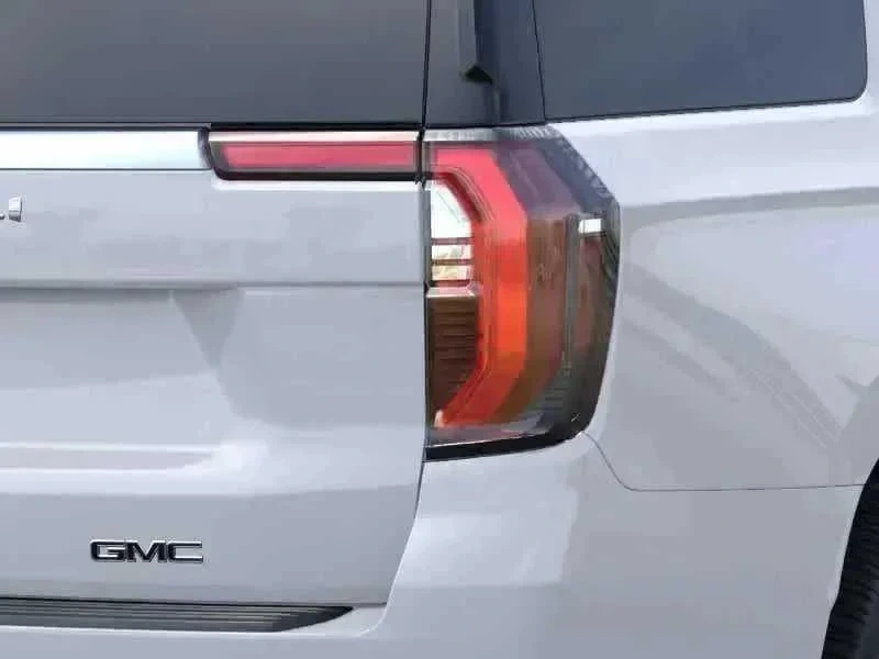 Thumbnail: 2026 GMC Yukon XL - 17
