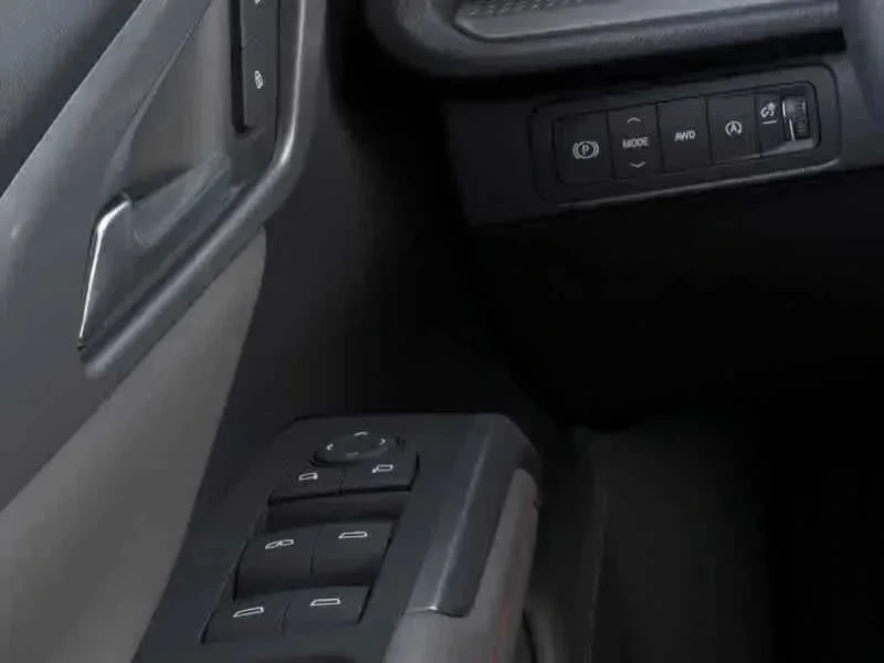 Thumbnail: 2027 Chevrolet Traverse - 23