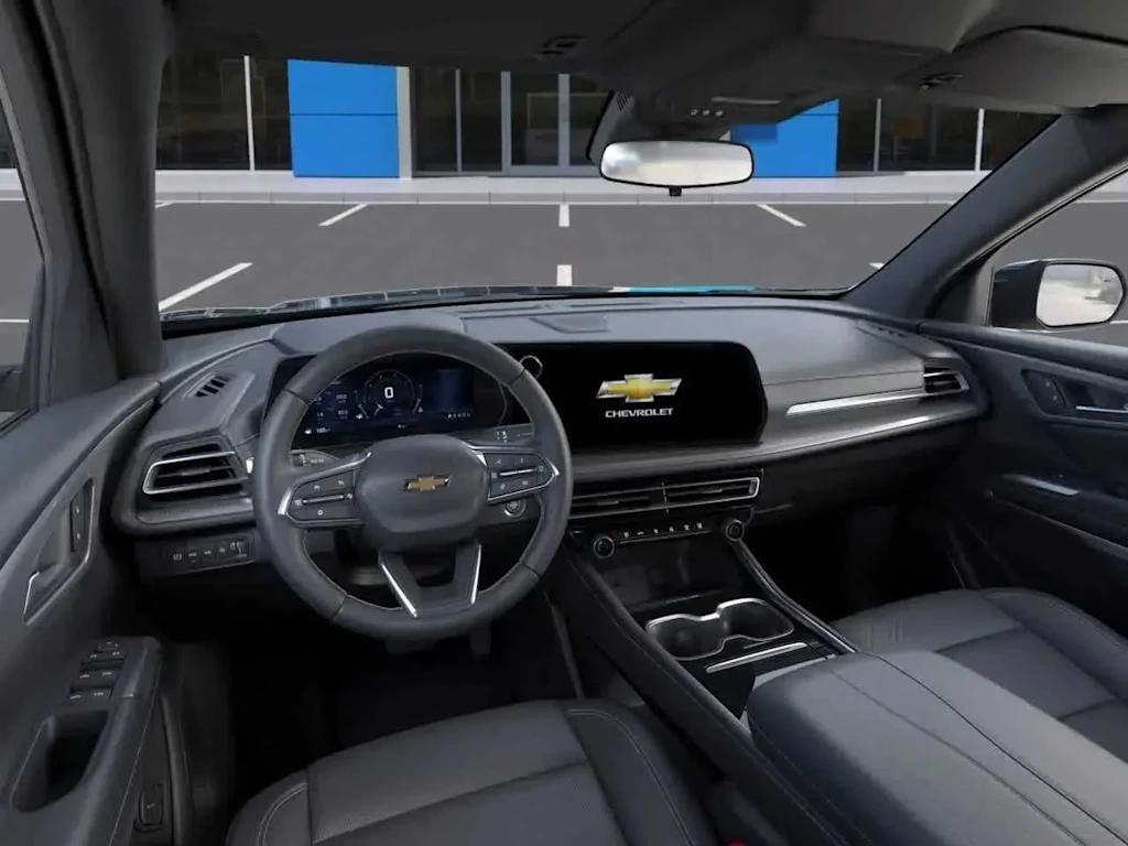 Thumbnail: 2027 Chevrolet Traverse - 2
