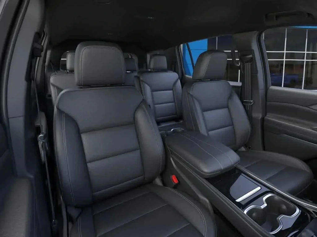 Thumbnail: 2027 Chevrolet Traverse - 7