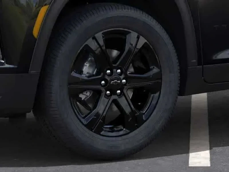 Thumbnail: 2027 Chevrolet Traverse - 6