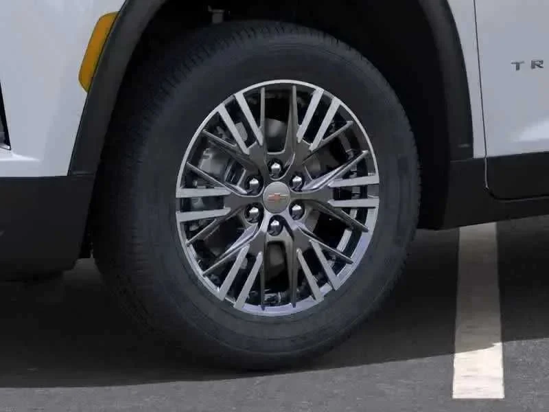 Thumbnail: 2027 Chevrolet Traverse - 6