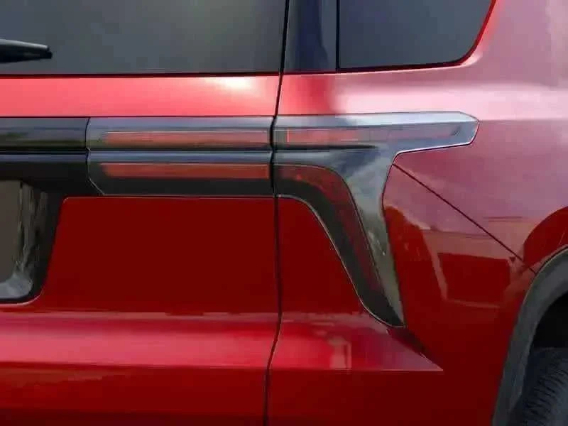 Thumbnail: 2026 Chevrolet Traverse - 7