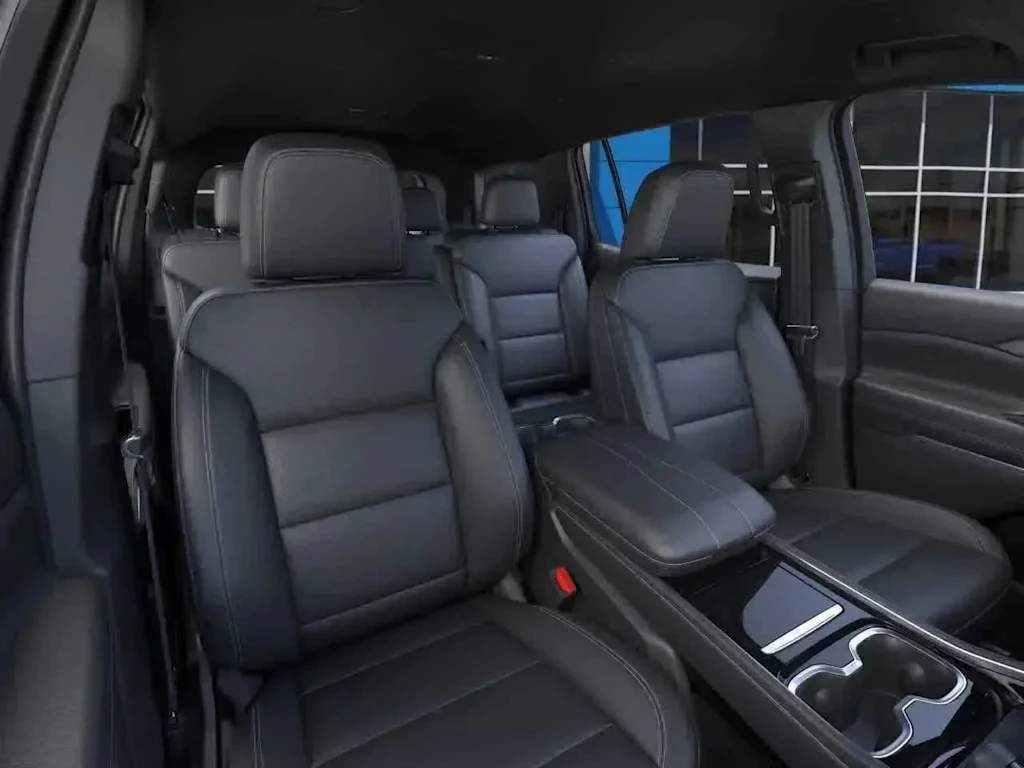 Thumbnail: 2026 Chevrolet Traverse - 7