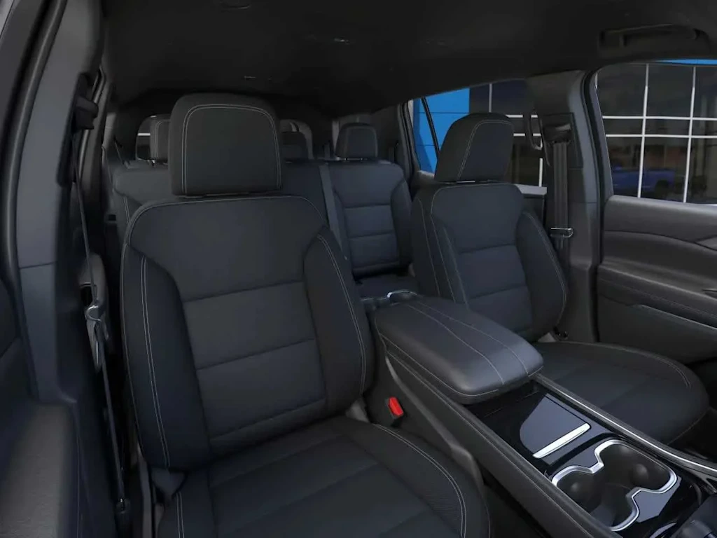 Thumbnail: 2027 Chevrolet Traverse - 7