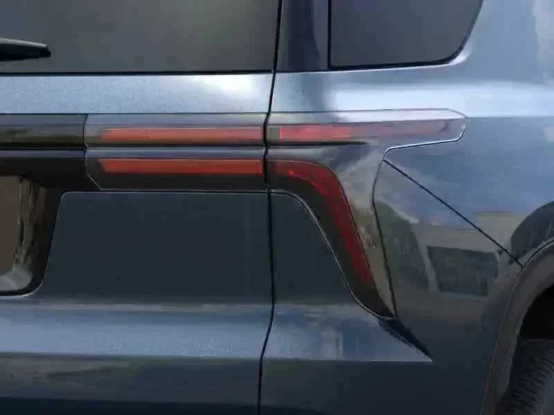 Thumbnail: 2026 Chevrolet Traverse - 16