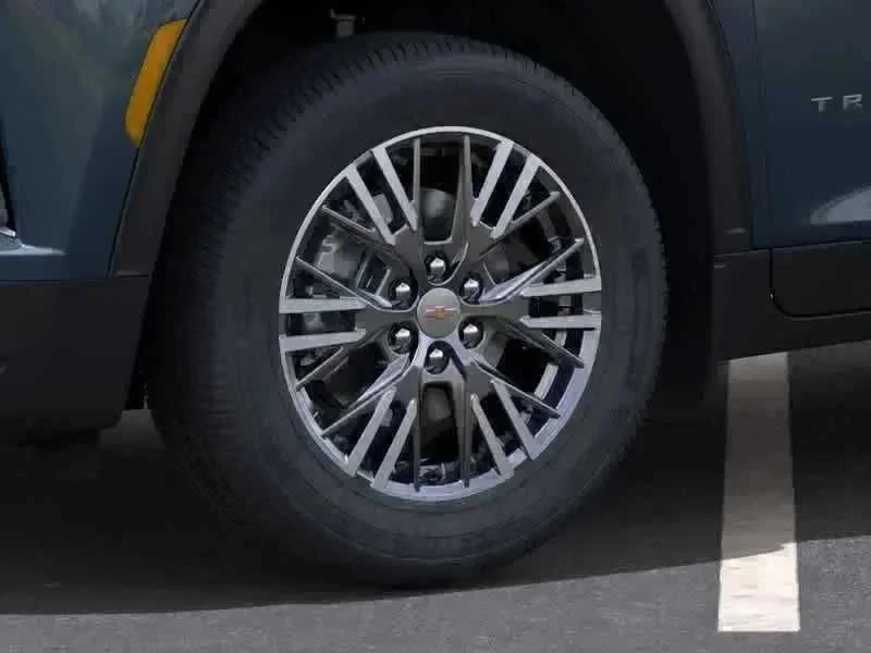 Thumbnail: 2026 Chevrolet Traverse - 6