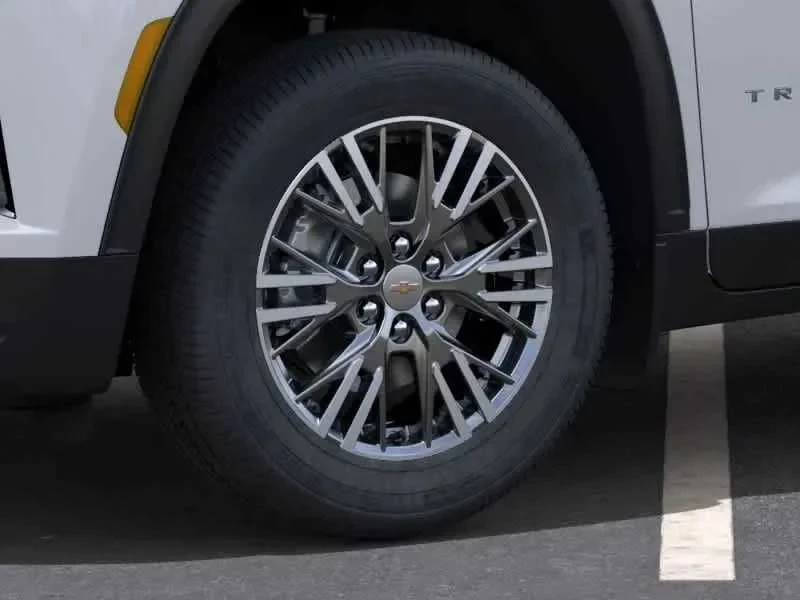 Thumbnail: 2027 Chevrolet Traverse - 6