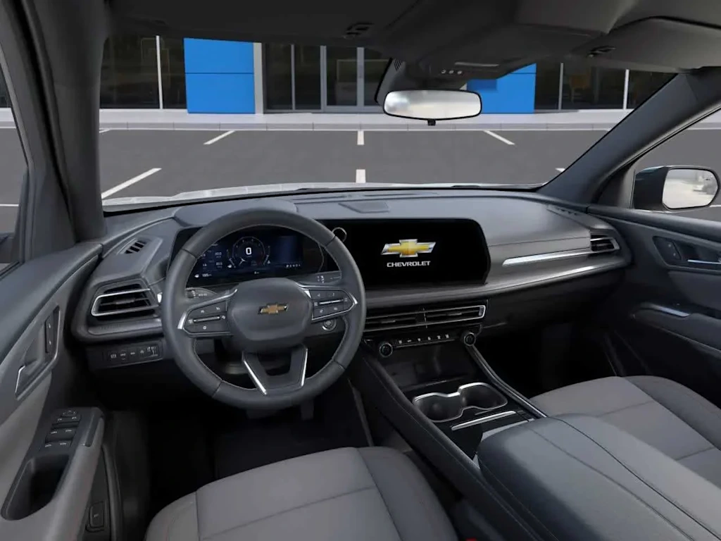 Thumbnail: 2027 Chevrolet Traverse - 2
