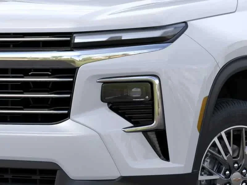 Thumbnail: 2027 Chevrolet Traverse - 18