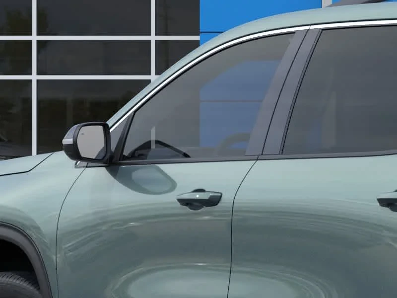 Thumbnail: 2027 Chevrolet Traverse - 26