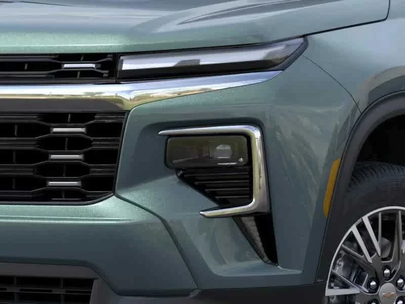 Thumbnail: 2027 Chevrolet Traverse - 17