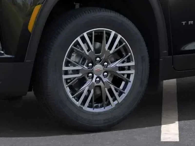 Thumbnail: 2026 Chevrolet Traverse - 6