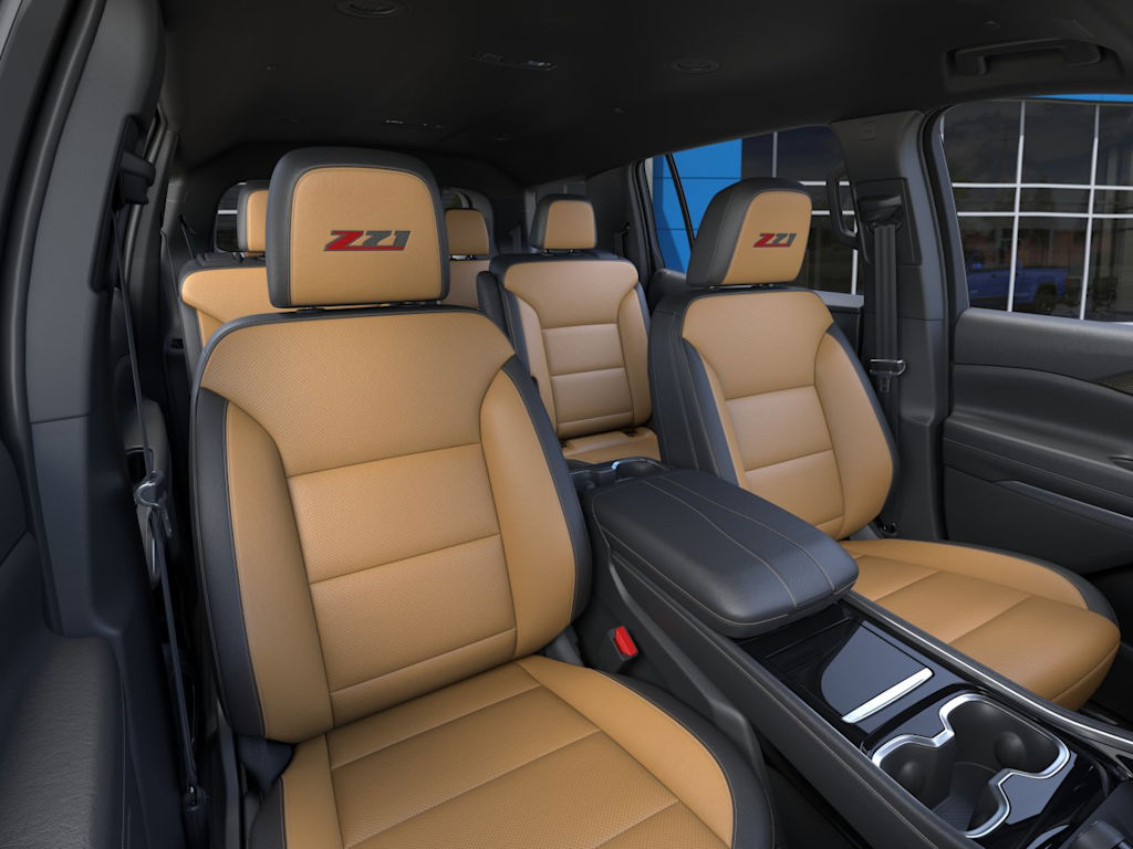 Thumbnail: 2027 Chevrolet Traverse - 28