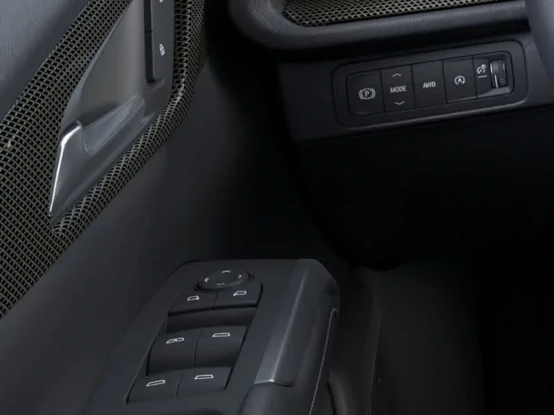 Thumbnail: 2027 Chevrolet Traverse - 22