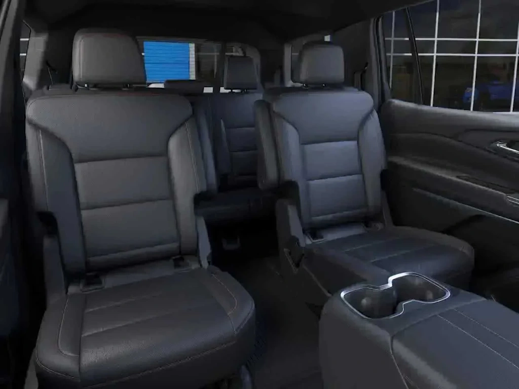 Thumbnail: 2026 Chevrolet Traverse - 8