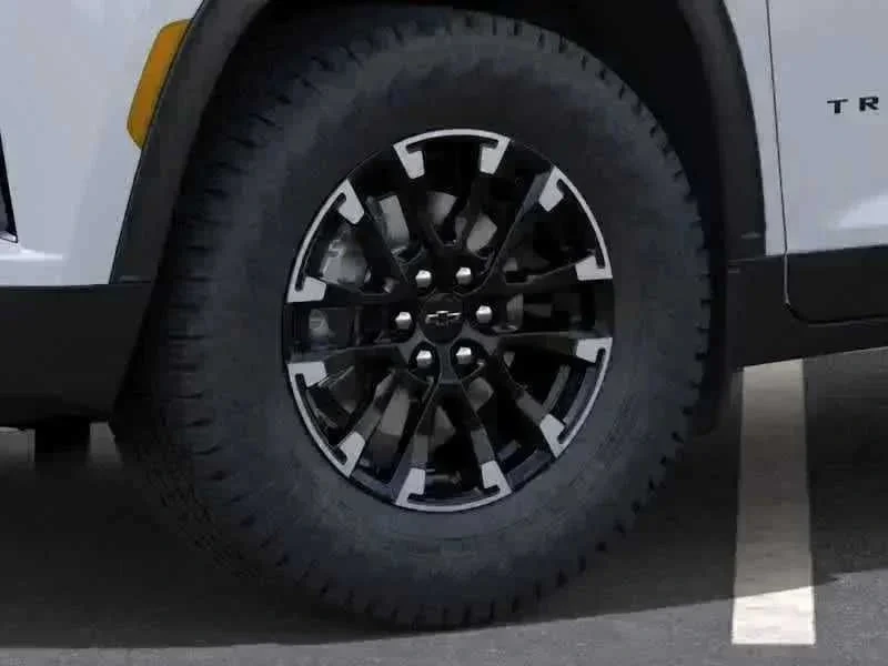 Thumbnail: 2026 Chevrolet Traverse - 6