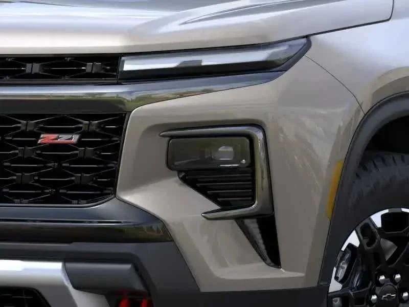 Thumbnail: 2027 Chevrolet Traverse - 17