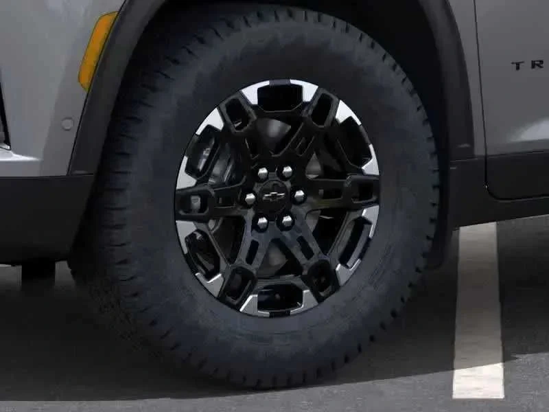 Thumbnail: 2027 Chevrolet Traverse - 6