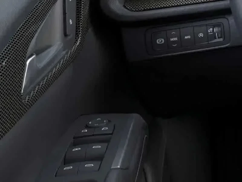 Thumbnail: 2027 Chevrolet Traverse - 20
