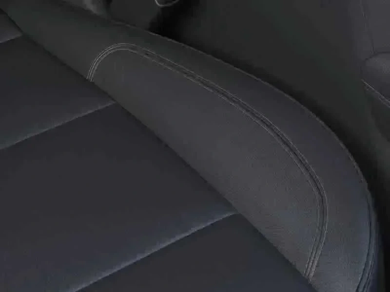 Thumbnail: 2026 Chevrolet Suburban - 8