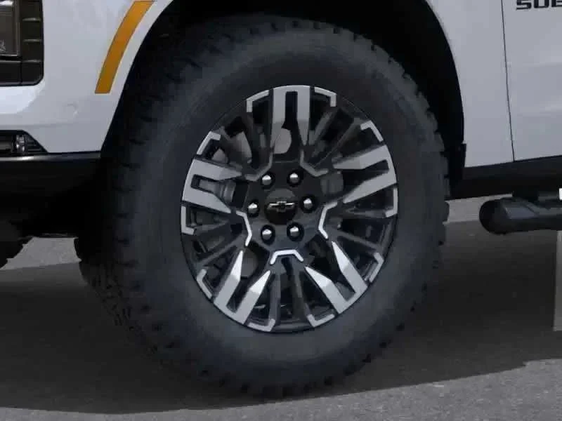 Thumbnail: 2026 Chevrolet Suburban - 6