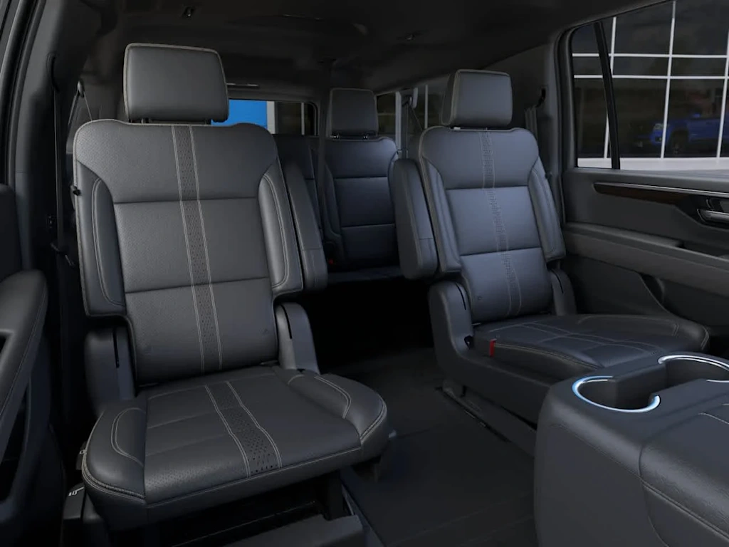 Thumbnail: 2026 Chevrolet Suburban - 18