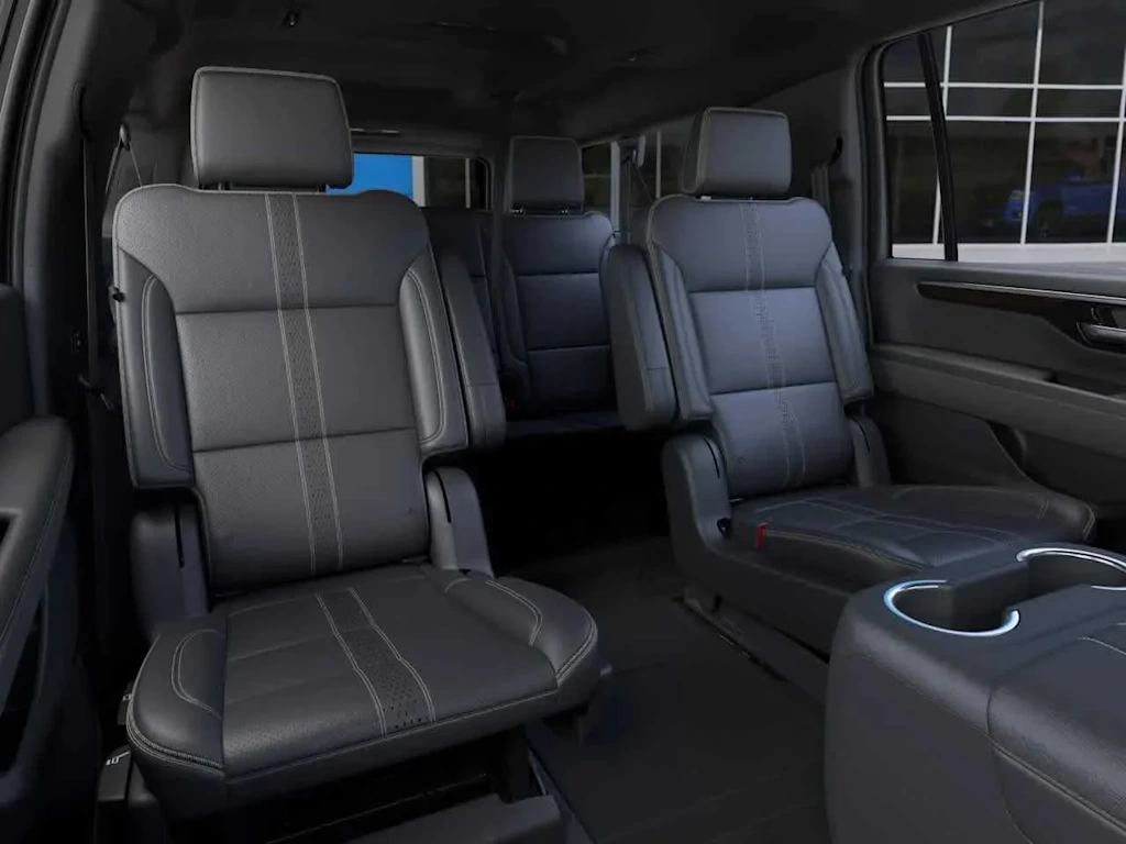Thumbnail: 2026 Chevrolet Suburban - 7