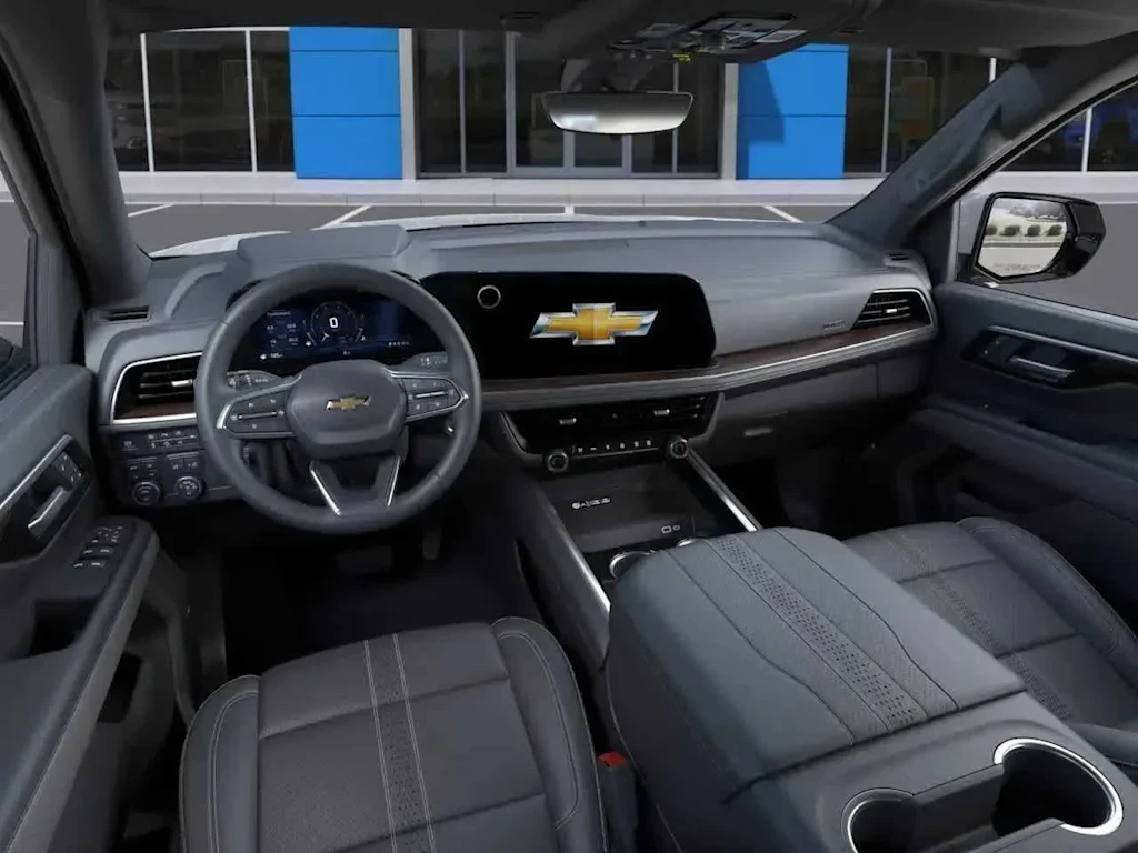 Thumbnail: 2026 Chevrolet Suburban - 2