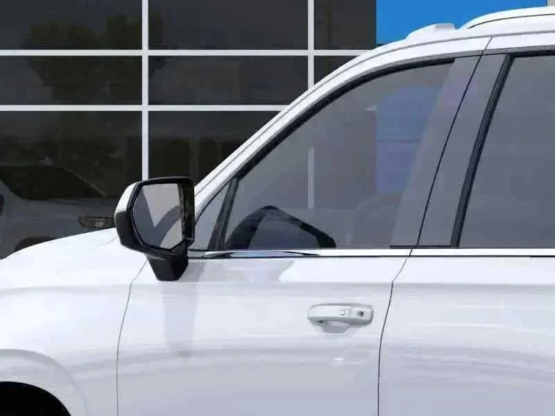 Thumbnail: 2026 Chevrolet Tahoe - 9