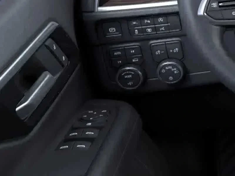 Thumbnail: 2026 Chevrolet Tahoe - 15