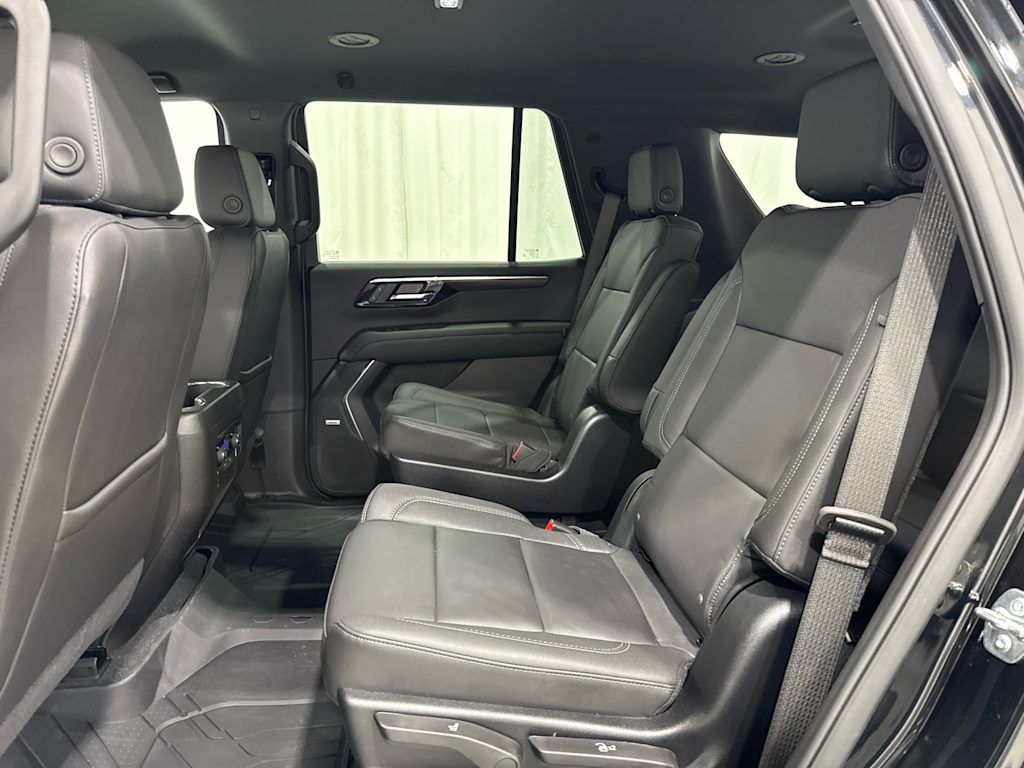 Thumbnail: 2026 Chevrolet Tahoe - 11