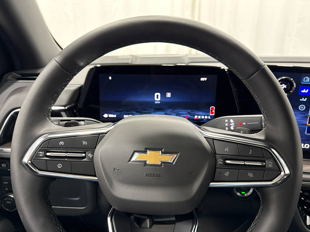 Thumbnail: 2026 Chevrolet Tahoe - 8